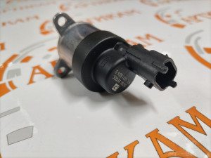 Датчик давления топлива (Актуатор) ТНВД BOSCH 0928400766 1465ZS0106 0928400771