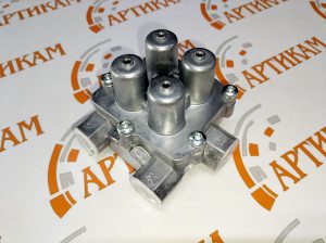 Клапан тормозной воздушный 4-х контурный SITRAK WG9000360523
