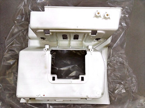 Щиток подножки нижний правый Shacman X6000 DZ16251240022 под покраску