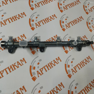 Рампа топлив. форсунок с датчиком ISF2.8 0445224059 BOSCH