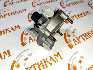 Клапан ускорительный (M22+M16) J6 FAW 3518015-50A