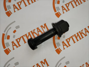Болт M22*110 c гайкой задней ступицы