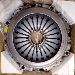 Корзина сцепления 430 мм для грузовиков SITRAK C7H с механической КПП ZF (тип VALEO) WG9925160611