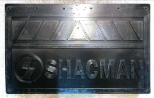 Брызговик SHACMAN 580*360 черные буквы люкс